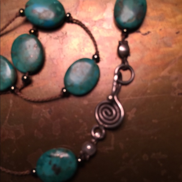 Turquoise necklace - Picture 3 of 3